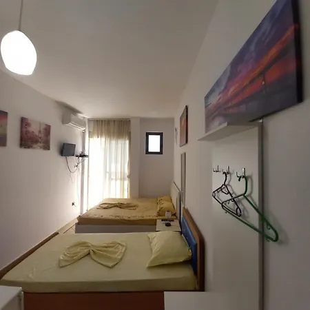 Kacani *